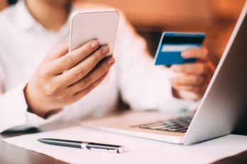 Ce inseamna sold debitor si sold creditor: Debit si credit pe intelesul tuturor