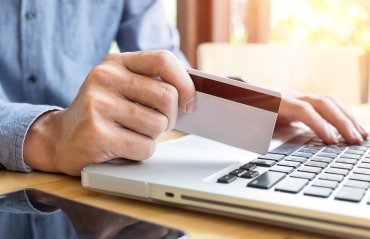 Daca esti girant mai poti face imprumut? Conditiile reale si impactul asupra eligibilitatii la credit